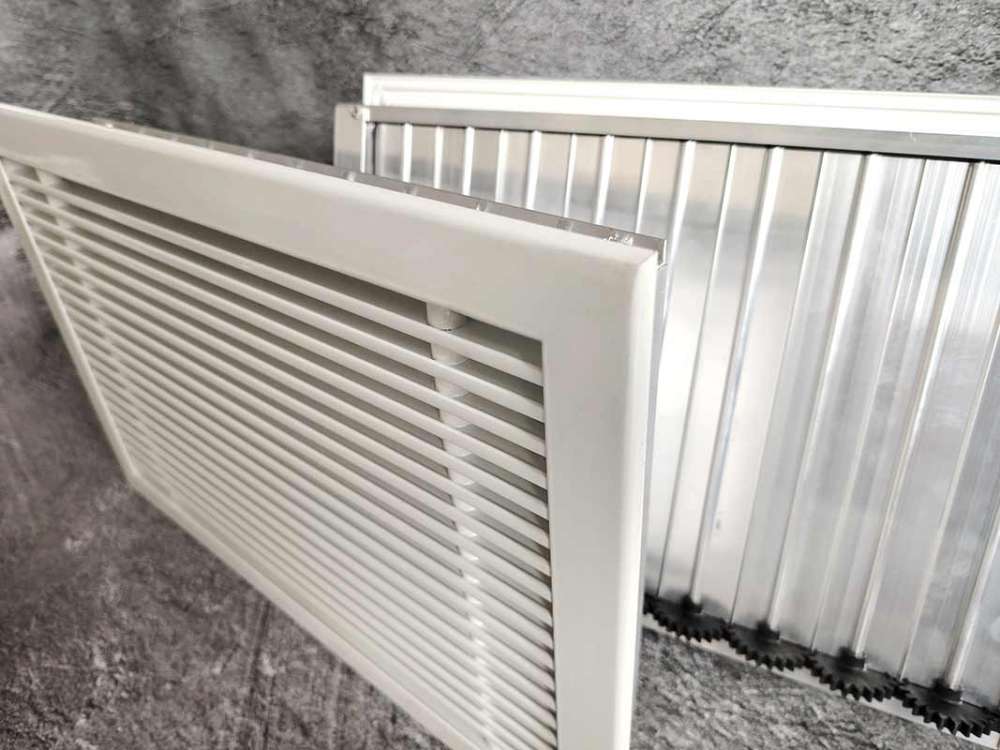Нерегулируемая решетка из двутаврового профиля «гантеля» ННРБ-Б с БРВ